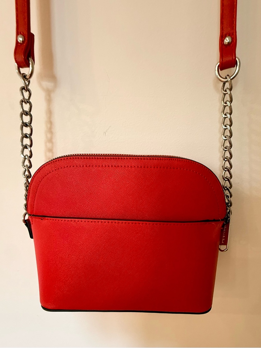 Steve Madden Red Saffiano Crossbody with Silver Chain - Picture 5 of 9